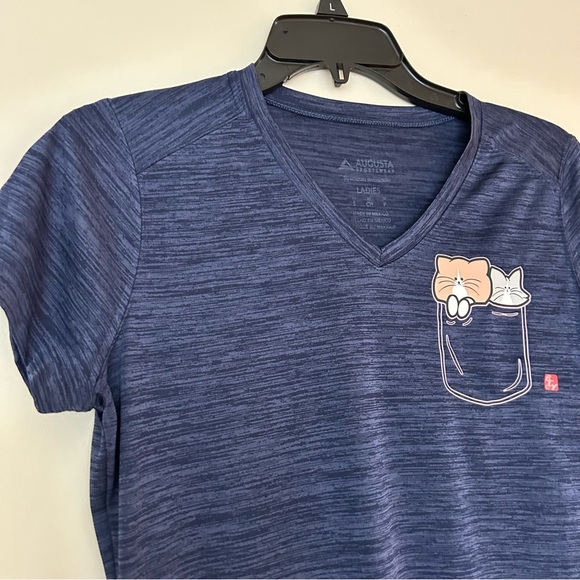 Women’s Quick Dry Cat Pocket Tee - Picture 8 of 10